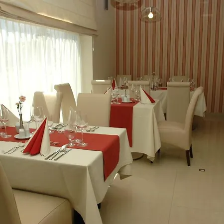 Koruna Hotel 3*